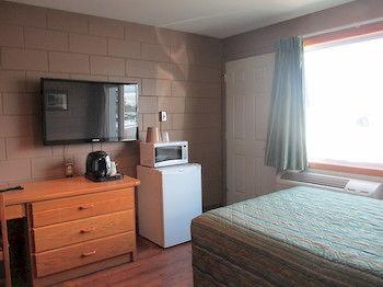 Balmer Hotel レッド・レイク エクステリア 写真