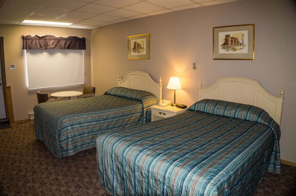 Balmer Hotel レッド・レイク エクステリア 写真