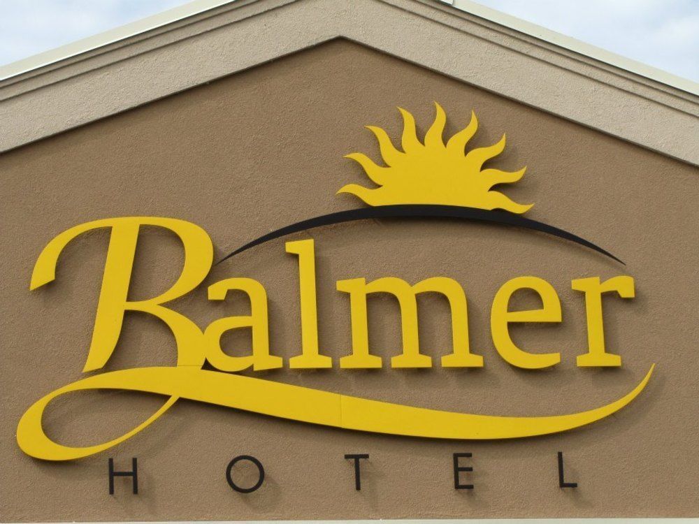 Balmer Hotel レッド・レイク エクステリア 写真
