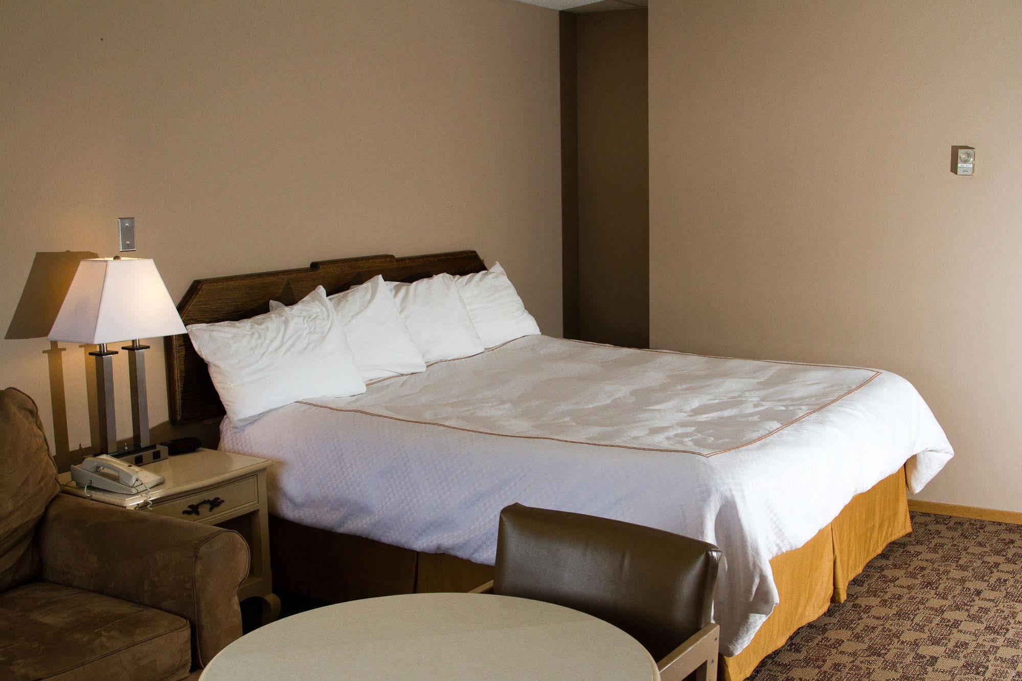 Balmer Hotel レッド・レイク エクステリア 写真
